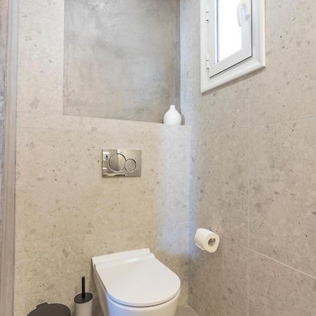 פפקוהורי Noemie Premium Holiday Apartments מראה חיצוני תמונה