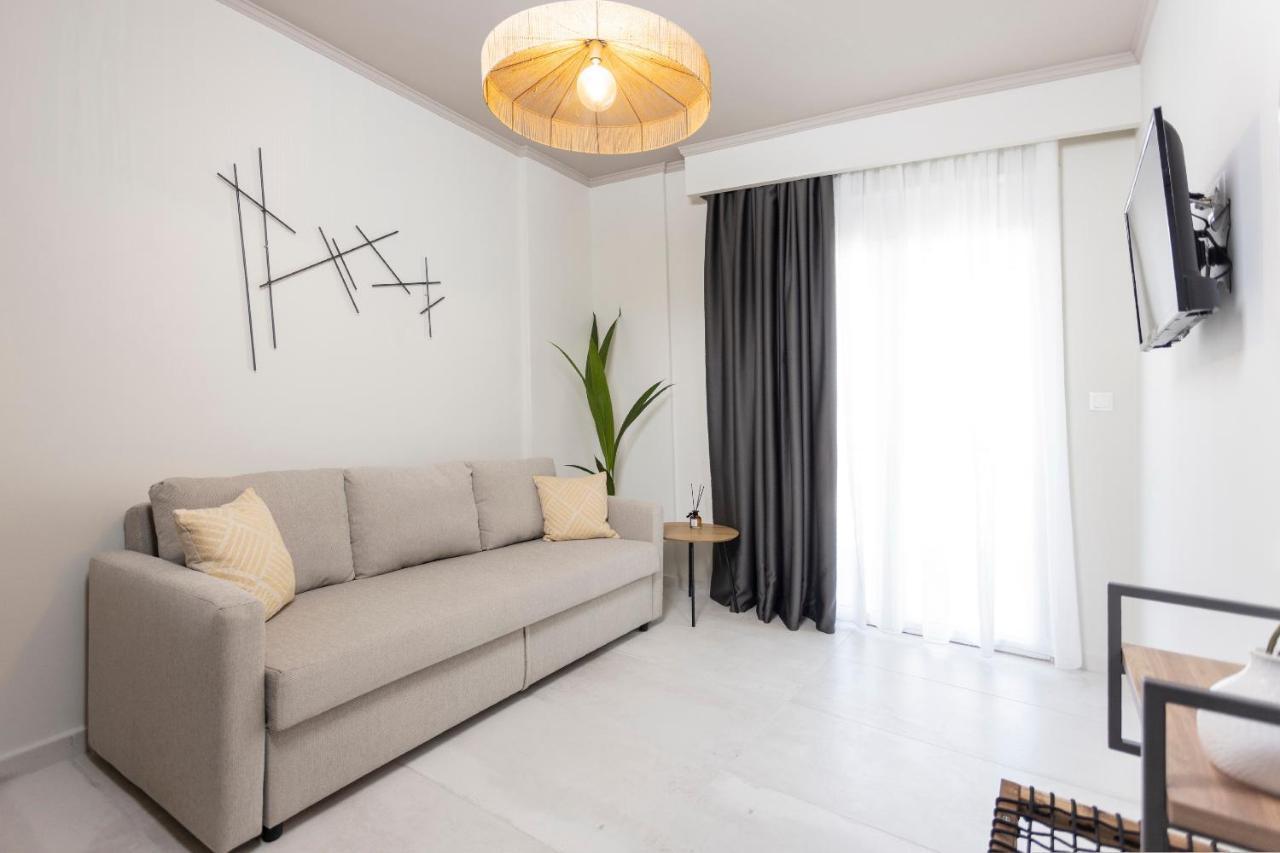 פפקוהורי Noemie Premium Holiday Apartments מראה חיצוני תמונה
