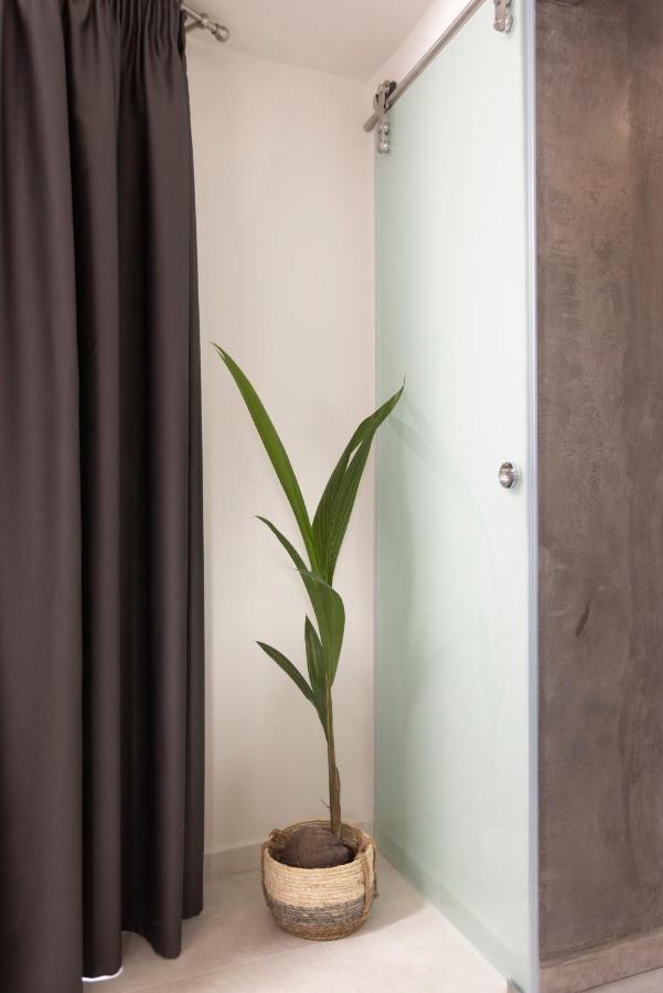 פפקוהורי Noemie Premium Holiday Apartments מראה חיצוני תמונה