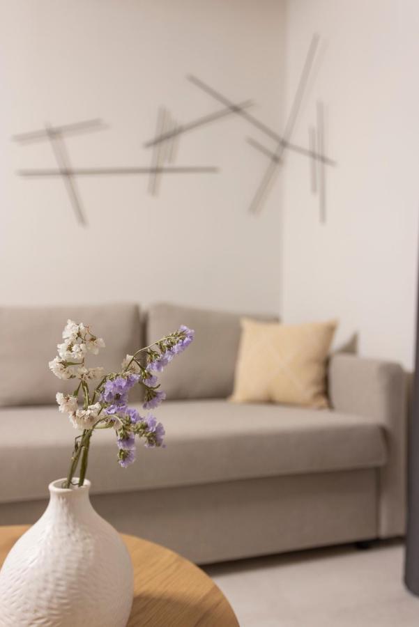 פפקוהורי Noemie Premium Holiday Apartments מראה חיצוני תמונה