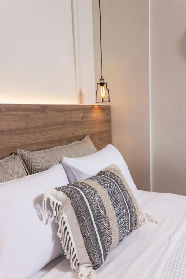 פפקוהורי Noemie Premium Holiday Apartments מראה חיצוני תמונה