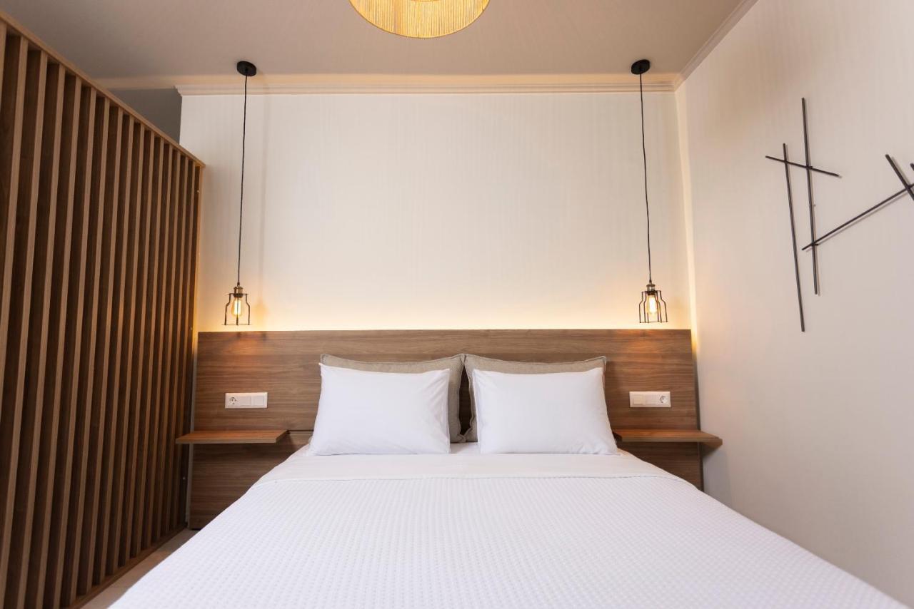 פפקוהורי Noemie Premium Holiday Apartments מראה חיצוני תמונה