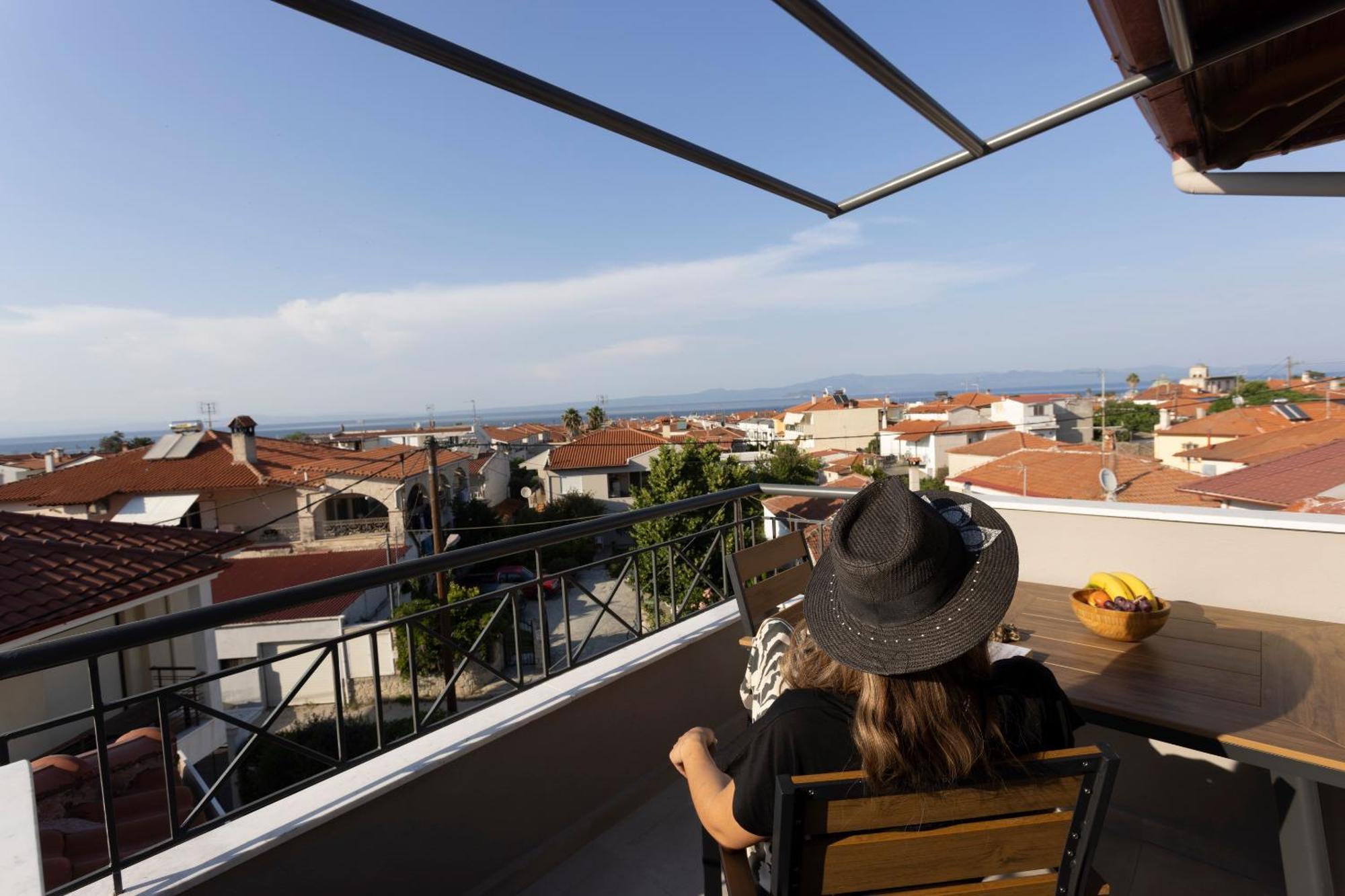 פפקוהורי Noemie Premium Holiday Apartments מראה חיצוני תמונה
